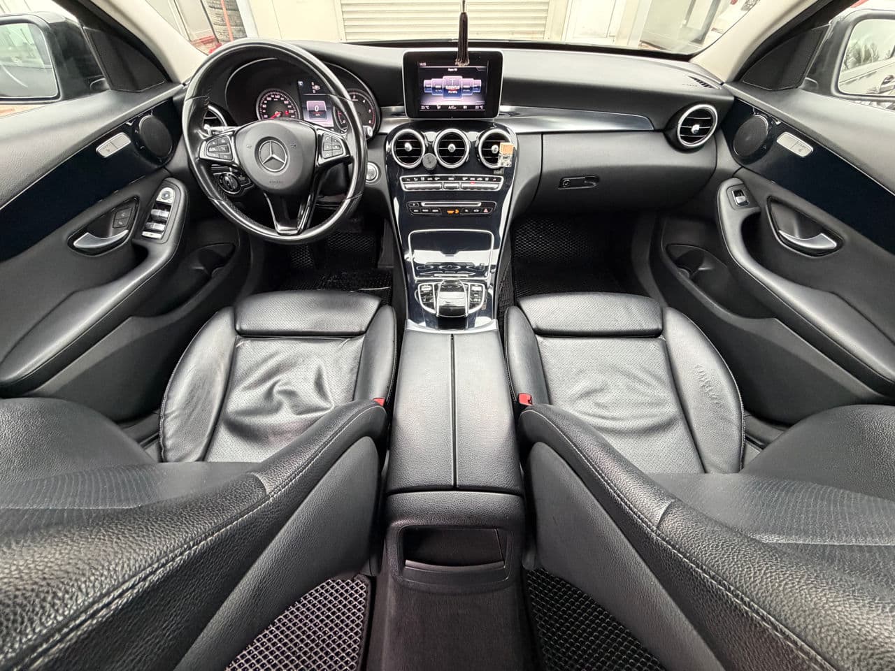Mercedes C 220 2014 — Миниатюра 8