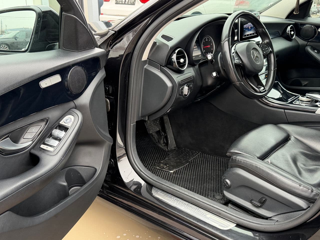 Mercedes C 220 2014 — Миниатюра 5