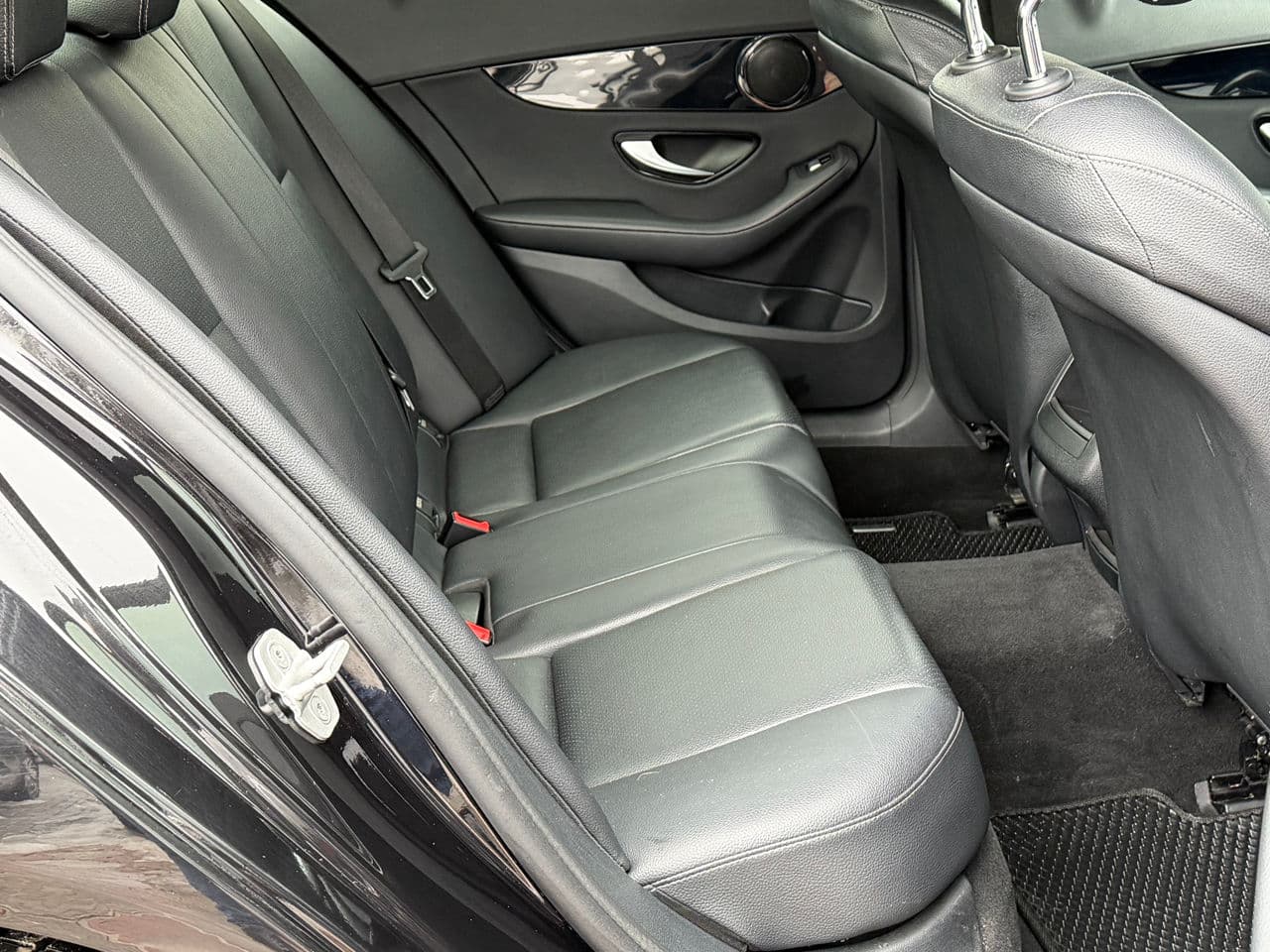 Mercedes C 220 2014 — Миниатюра 18