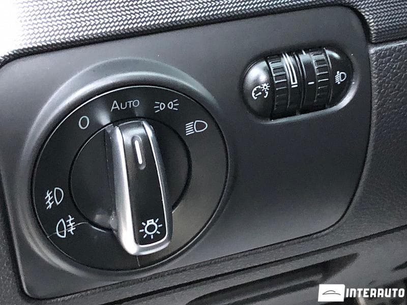 2011 Volkswagen Golf — Miniatură 16