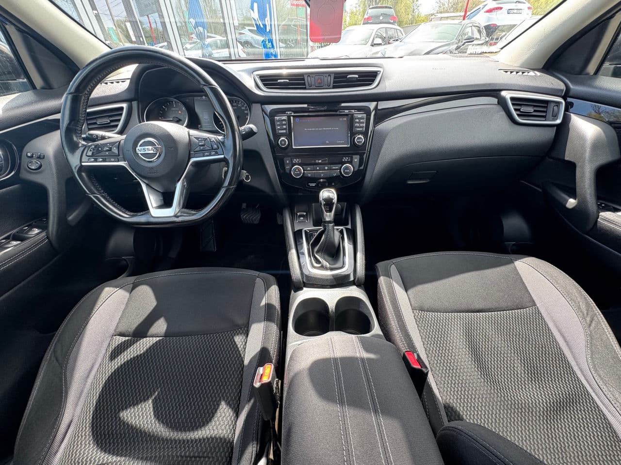 Nissan Qashqai 2018 — Миниатюра 11
