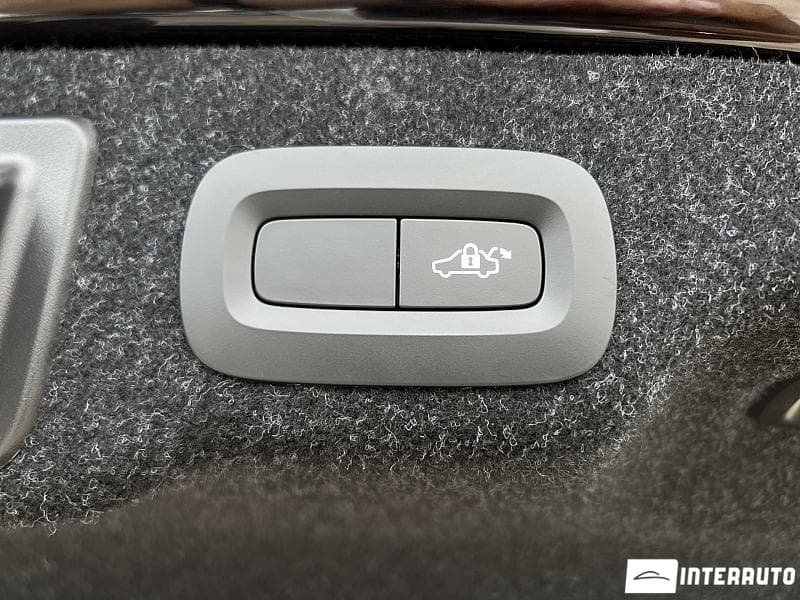2016 Volvo S 90 — Miniatură 25
