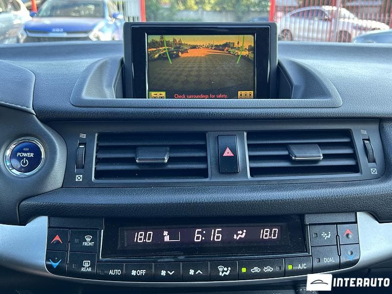 2011 Lexus CT 200h — Miniatură 13