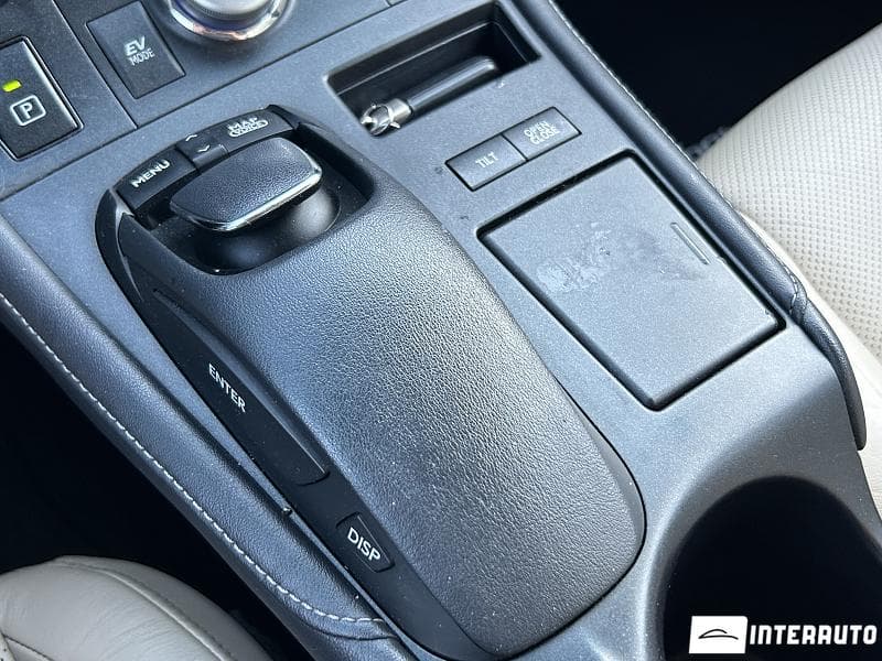 2011 Lexus CT 200h — Miniatură 15