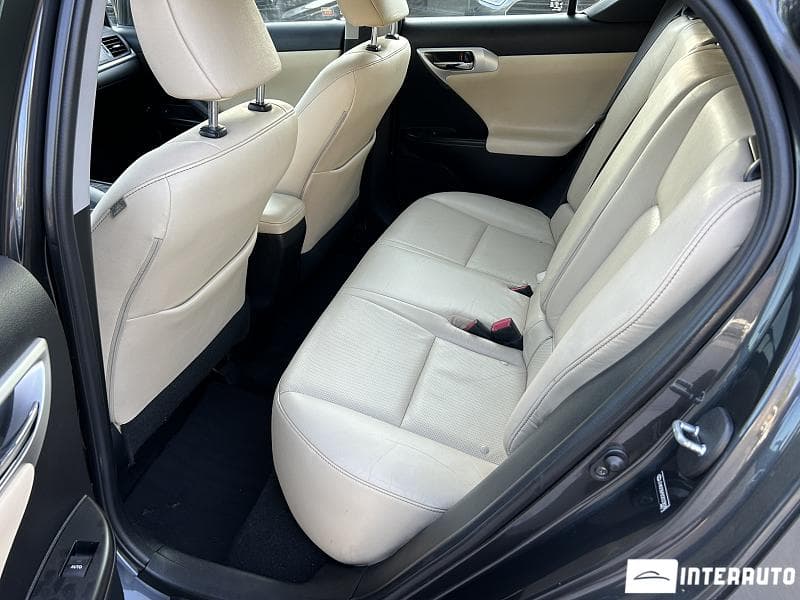 2011 Lexus CT 200h — Miniatură 18
