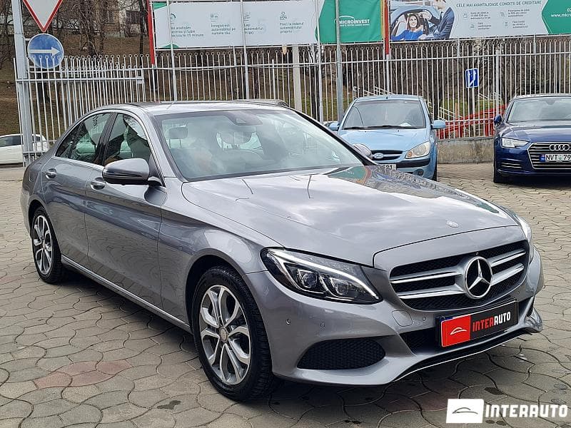 2015 Mercedes C 350e — Miniatură 2