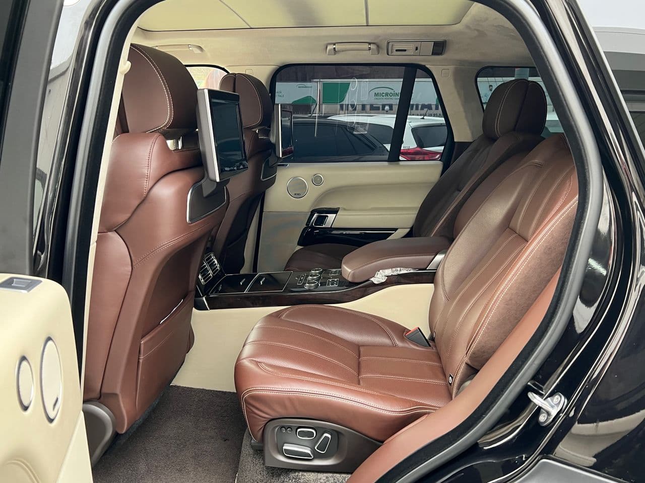 Land Rover Range Rover Vogue 2014 — Миниатюра 17