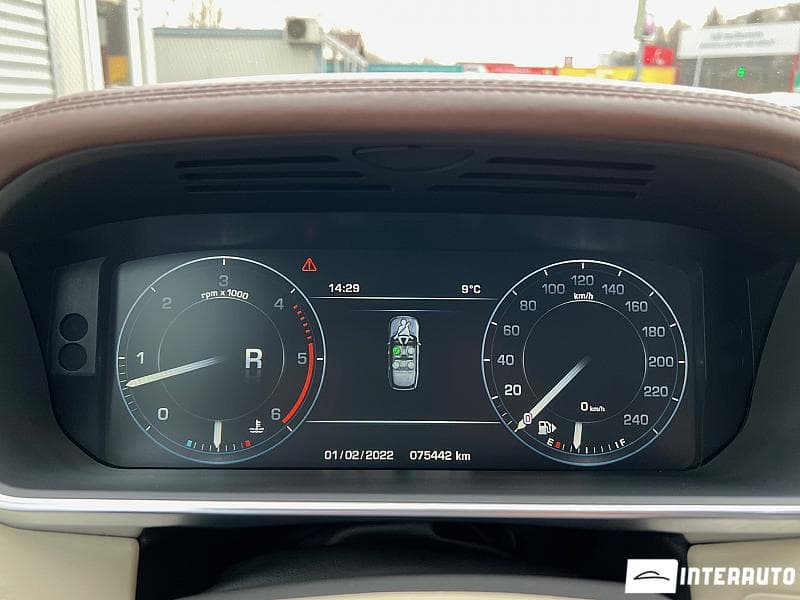 Land Rover Range Rover Vogue 2014 — Миниатюра 10