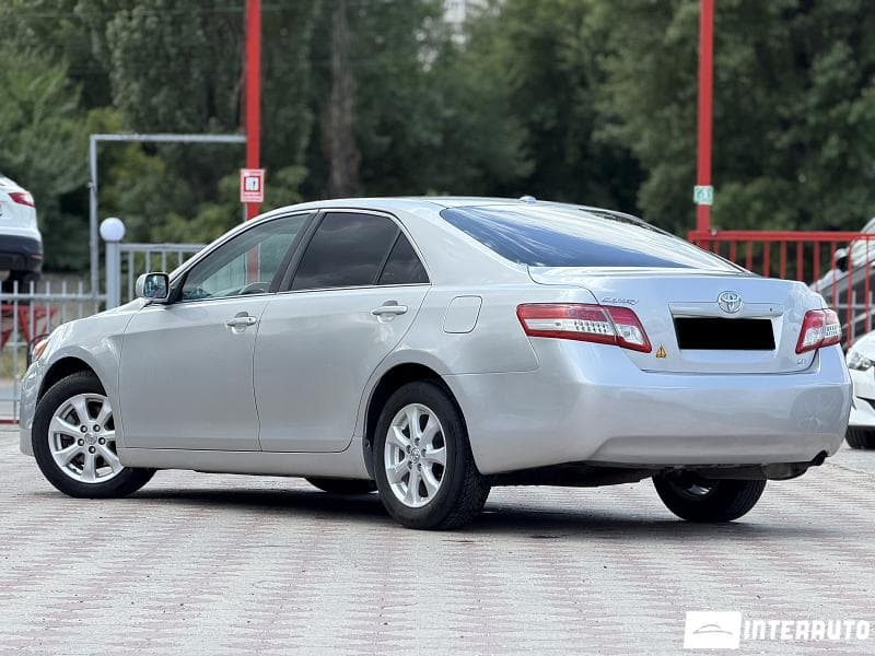 Toyota Camry 2010 — Миниатюра 3