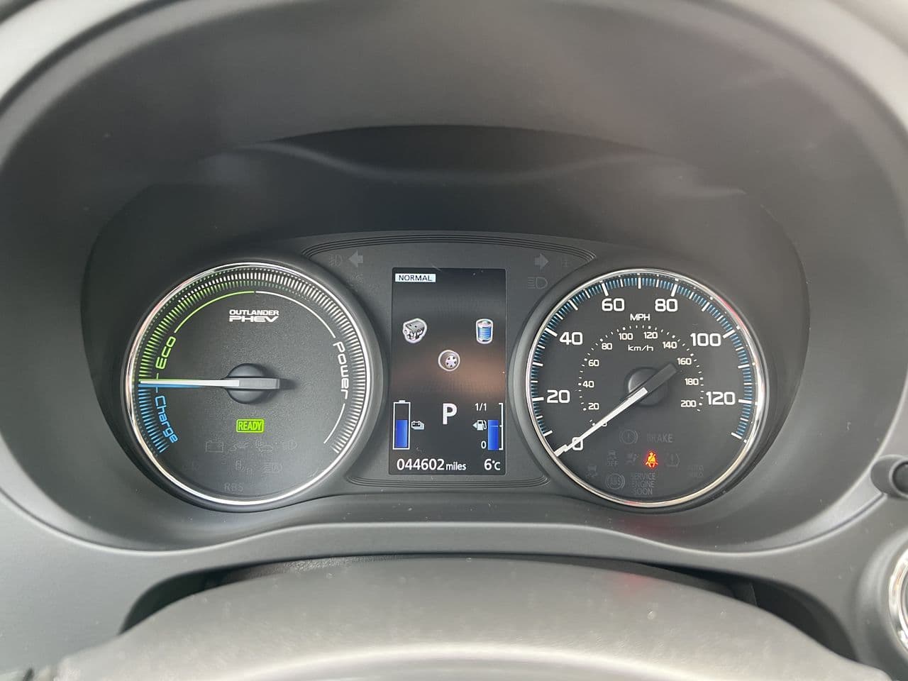 Mitsubishi Outlander 2018 — Миниатюра 5