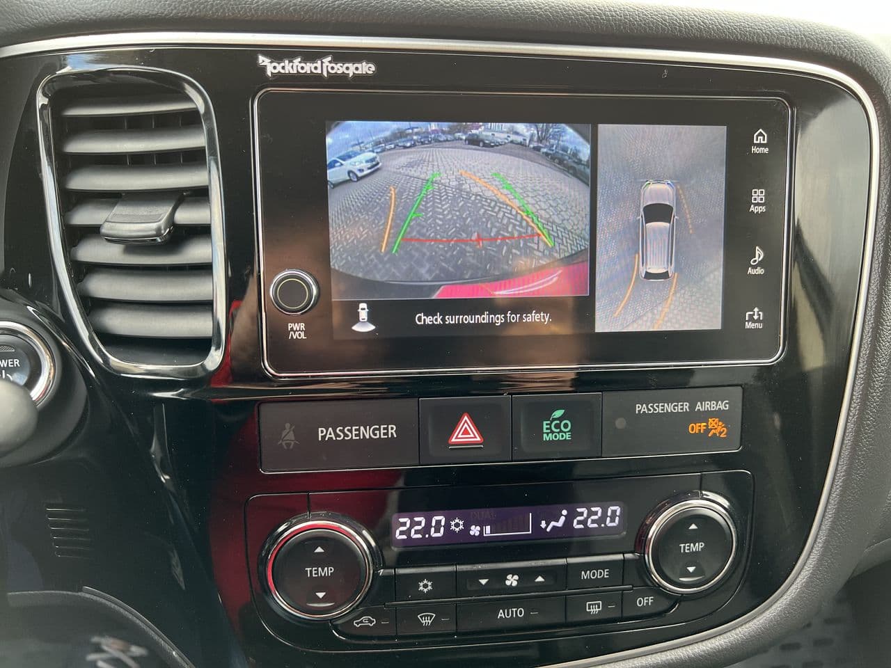 Mitsubishi Outlander 2018 — Миниатюра 7