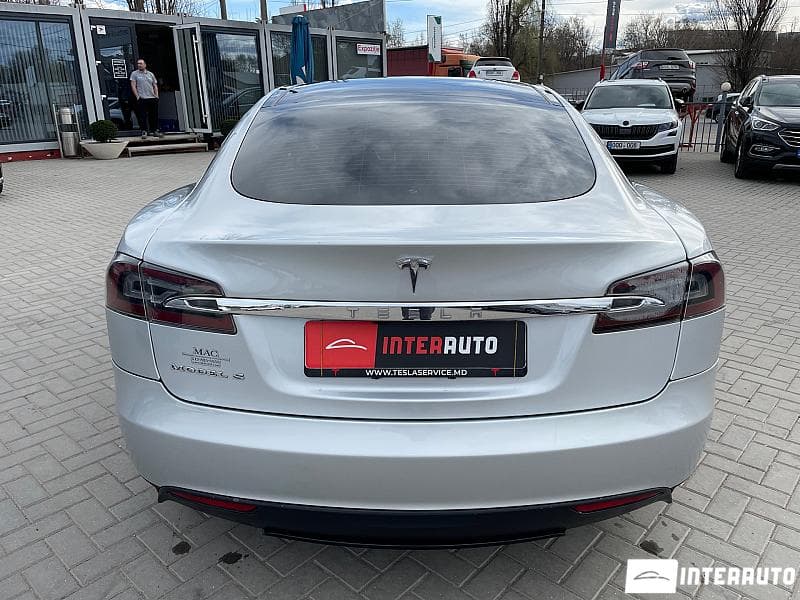 Tesla Model S 2013 — Миниатюра 9