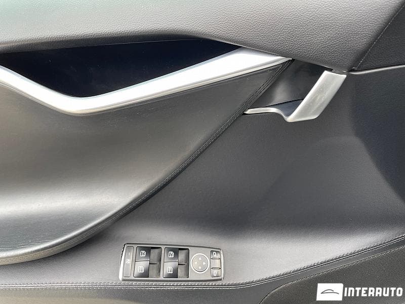 Tesla Model S 2013 — Миниатюра 15