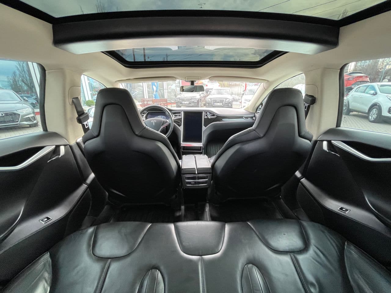 Tesla Model S 2013 — Миниатюра 23