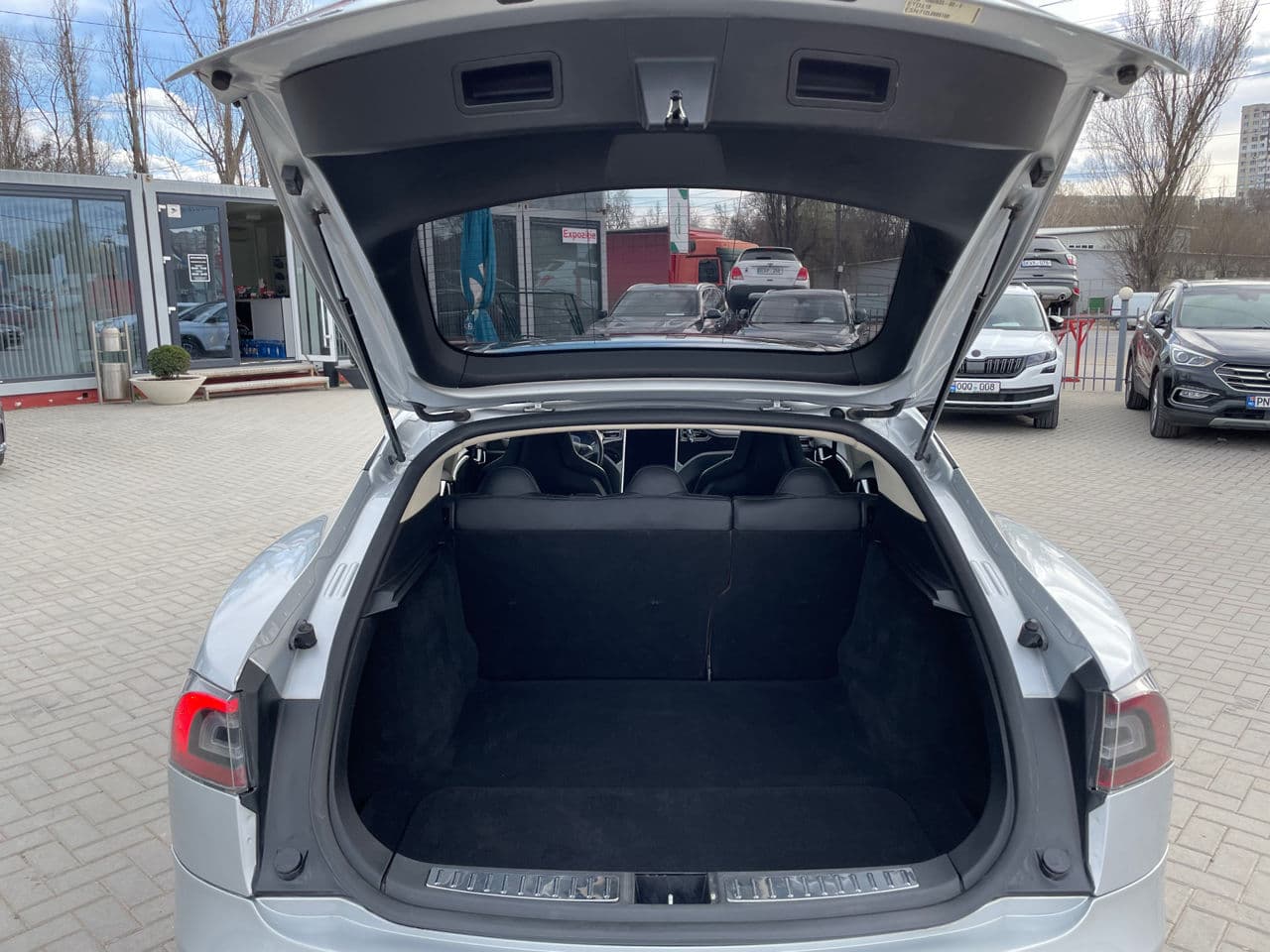 Tesla Model S 2013 — Миниатюра 28