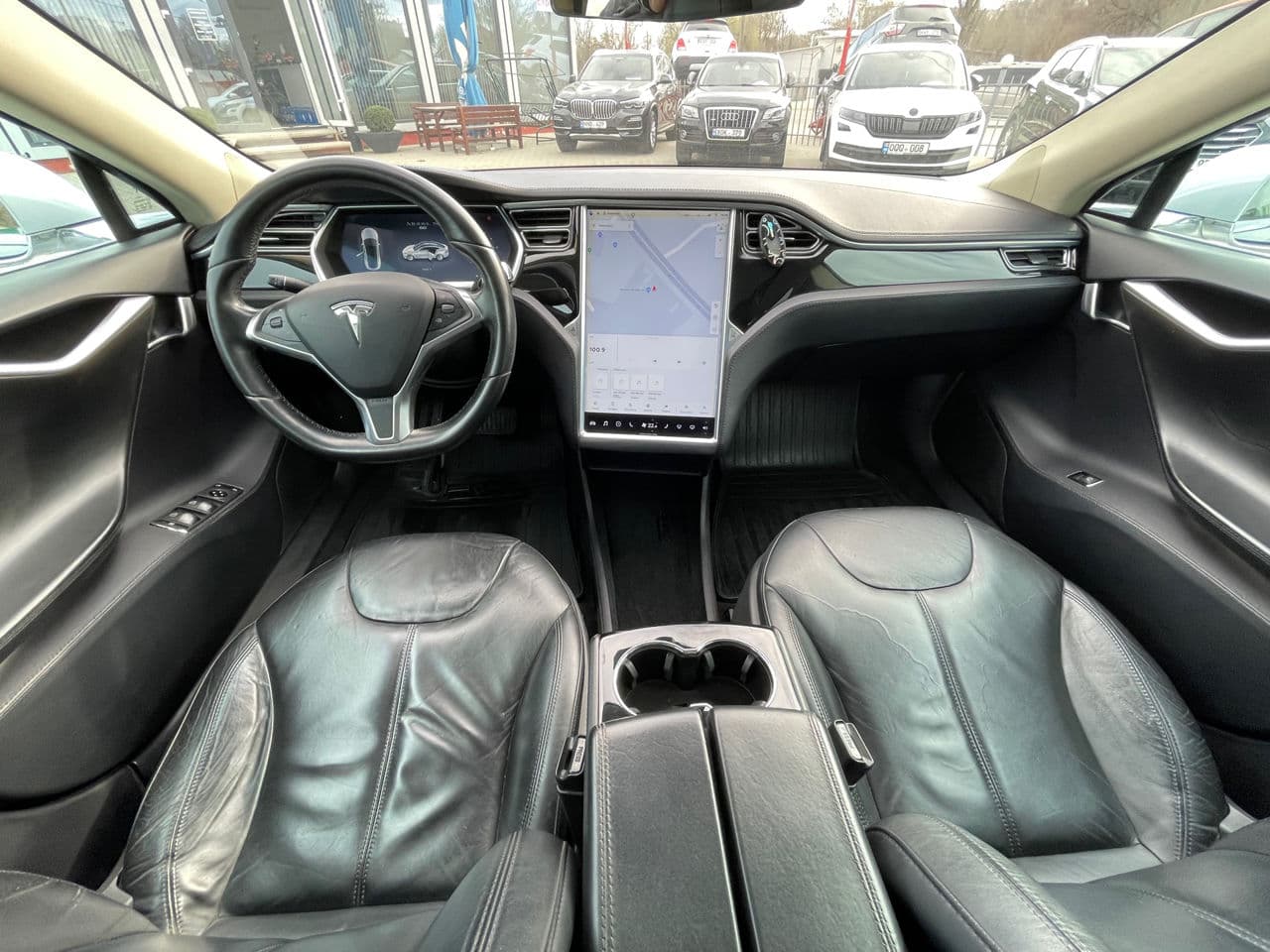 Tesla Model S 2013 — Миниатюра 10