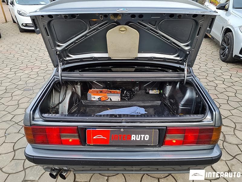 1985 BMW 325 — Miniatură 15