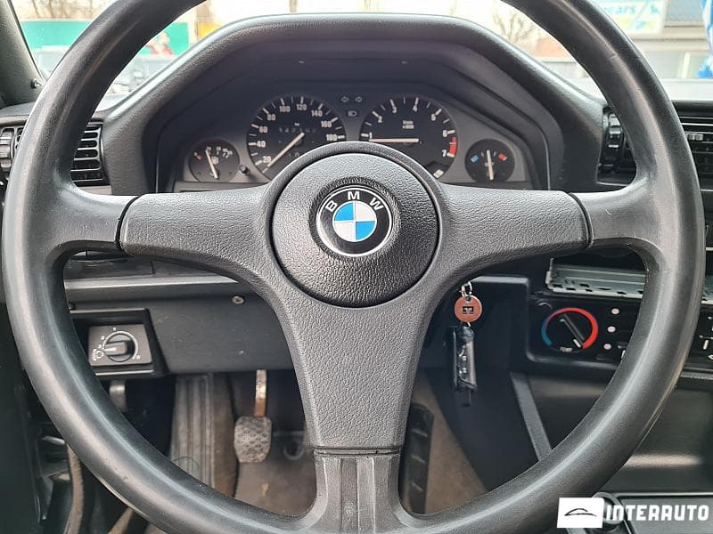 1985 BMW 325 — Miniatură 11