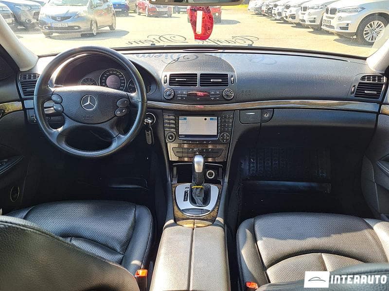 2006 Mercedes E 200 — Miniatură 6