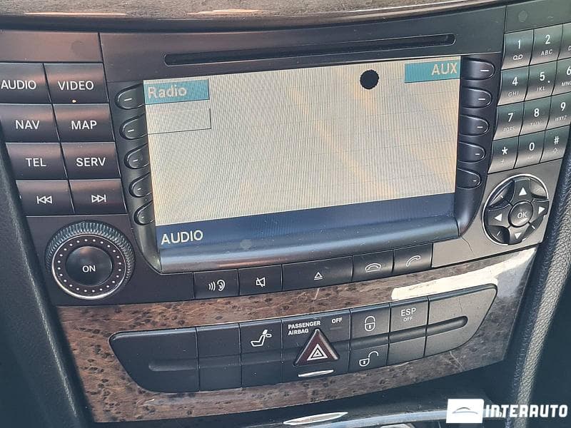 2006 Mercedes E 200 — Miniatură 17