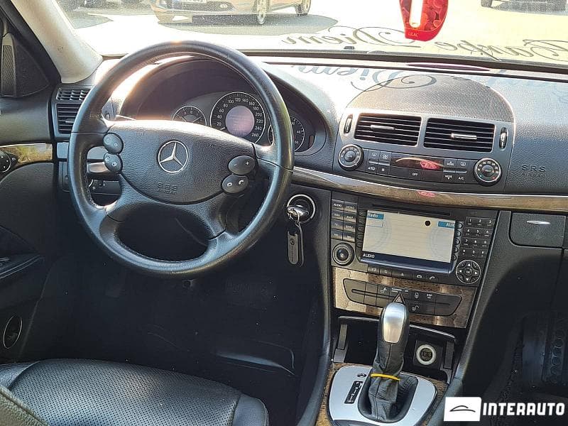 2006 Mercedes E 200 — Miniatură 8