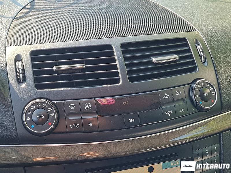 2006 Mercedes E 200 — Miniatură 16