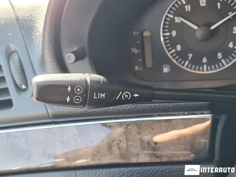 2006 Mercedes E 200 — Miniatură 14