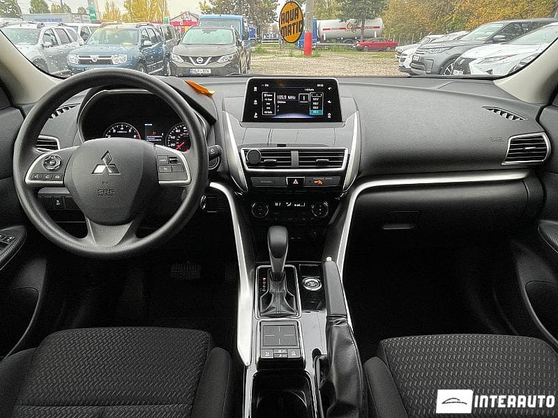2018 Mitsubishi Eclipse Cross — Miniatură 8