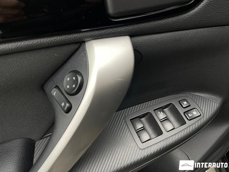 2018 Mitsubishi Eclipse Cross — Miniatură 6