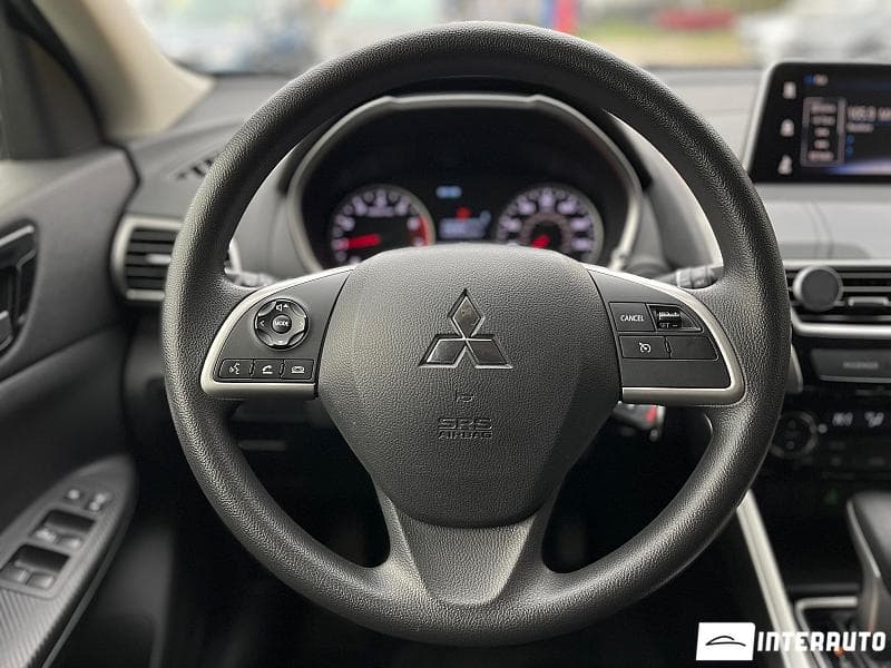 2018 Mitsubishi Eclipse Cross — Miniatură 9