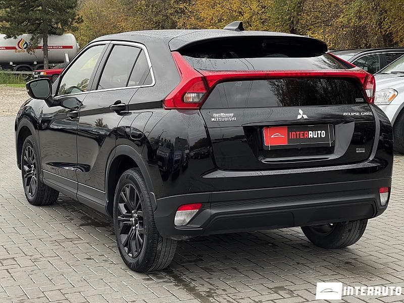 2018 Mitsubishi Eclipse Cross — Miniatură 4