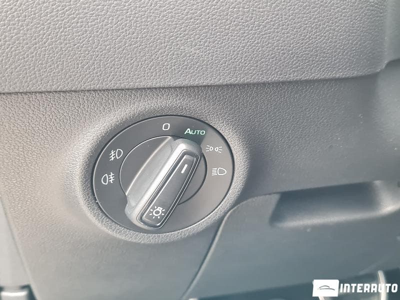 2019 Skoda Karoq — Miniatură 16