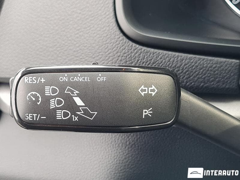 2019 Skoda Karoq — Miniatură 17