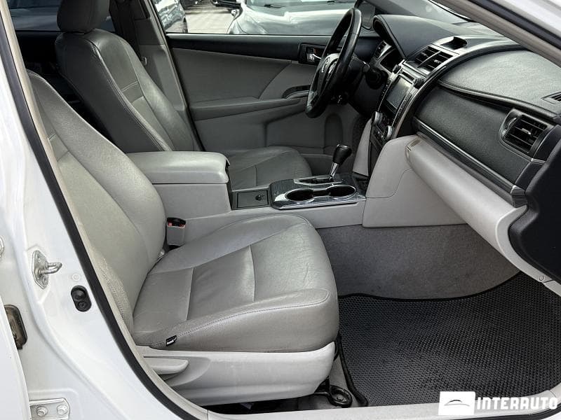 Toyota Camry 2011 — Миниатюра 17