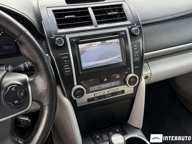 Toyota Camry 2011 — Миниатюра 15