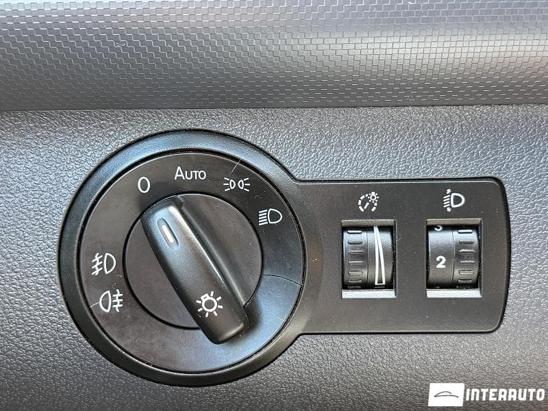 Volkswagen Caddy 2012 — Миниатюра 9