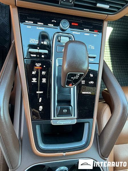 Porsche Cayenne 2022 — Миниатюра 19