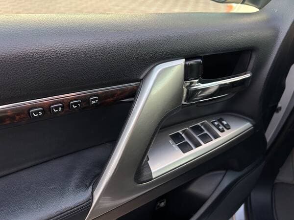 Toyota Land Cruiser 2013 — Миниатюра 19