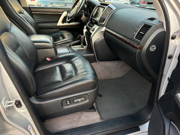 Toyota Land Cruiser 2013 — Миниатюра 7