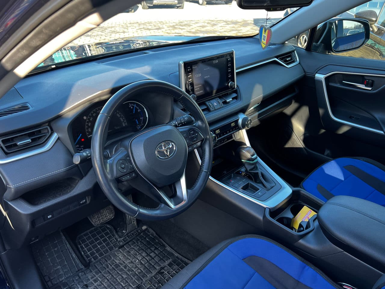 Toyota Rav-4 2019 — Миниатюра 6
