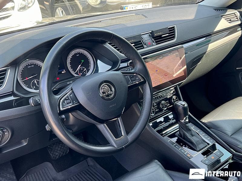 Skoda Superb 2018 — Миниатюра 8