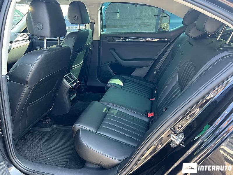 Skoda Superb 2018 — Миниатюра 18