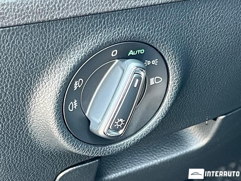 Skoda Superb 2018 — Миниатюра 15