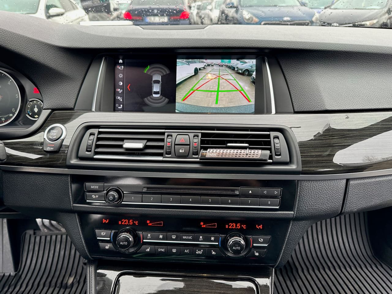 BMW 530 2015 — Миниатюра 10