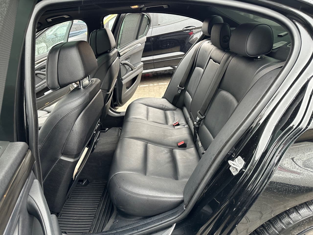 BMW 530 2015 — Миниатюра 19