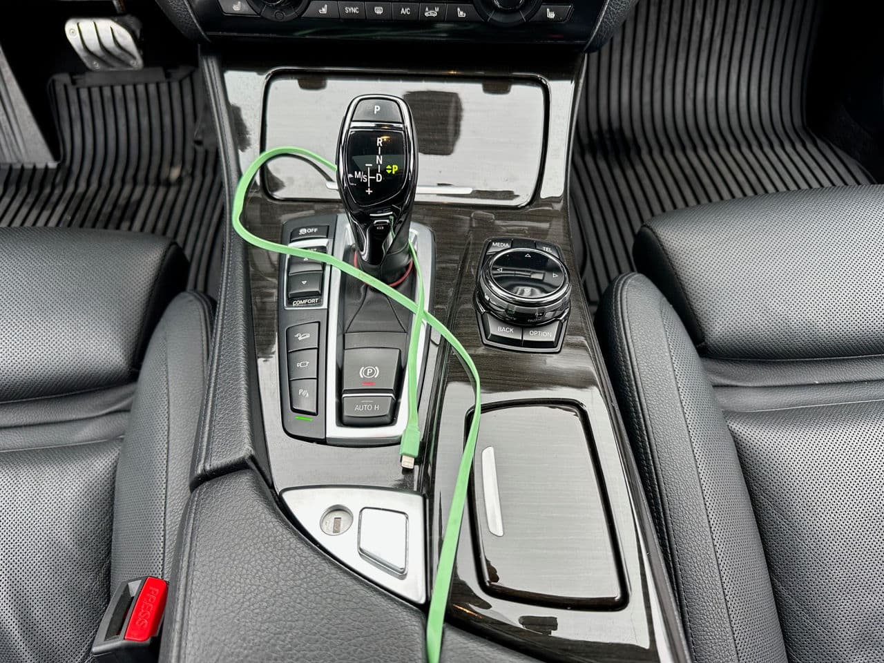 BMW 530 2015 — Миниатюра 15