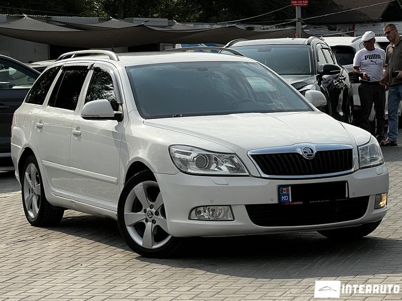 2011 Skoda Octavia — Miniatură 2