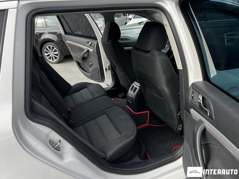 2011 Skoda Octavia — Miniatură 16