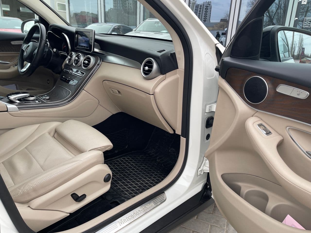 Mercedes GLC 250 Coupe 2018 — Миниатюра 17
