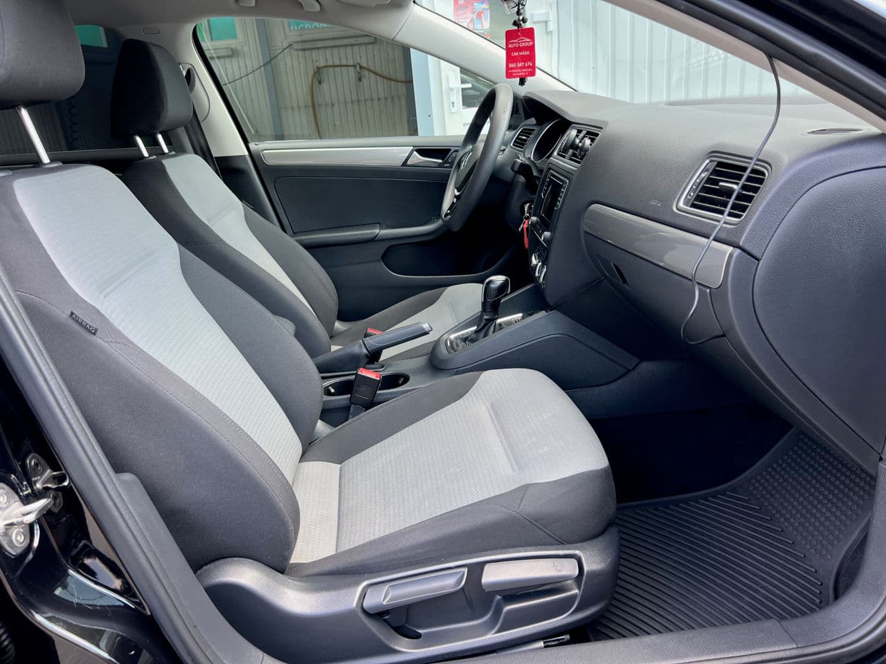 Volkswagen Jetta 2017 — Миниатюра 7